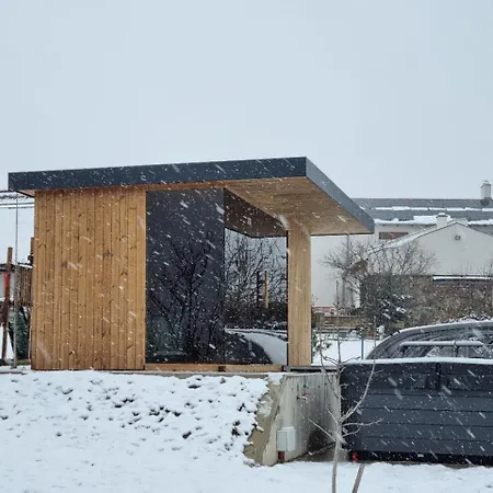 Tatil Evi Akacfa Vendeghaz Pakozd