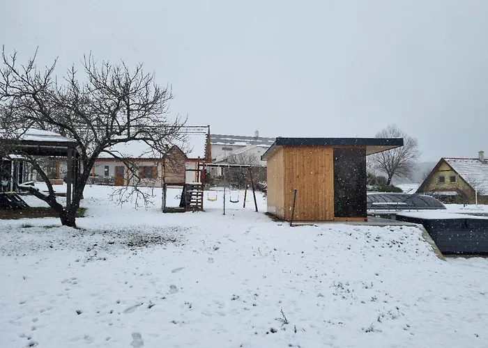 Akacfa Vendeghaz Pakozd