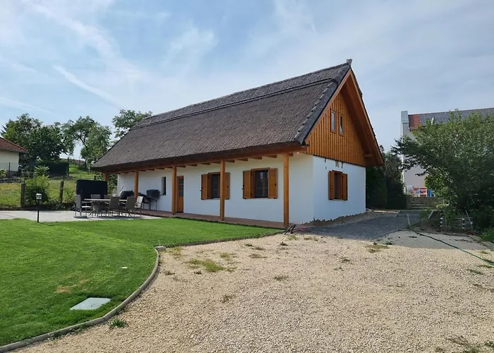 Akacfa Vendeghaz Hébergement de vacances